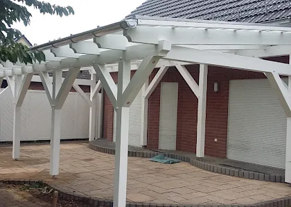 Carports, Terrassen und Eingangsbereiche