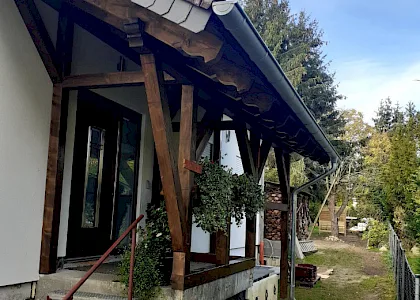 Carports, Terrassen und Eingangsbereiche