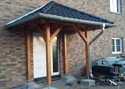 Carports, Terrassen und Eingangsbereiche