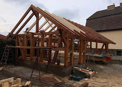 Carports, Terrassen und Eingangsbereiche