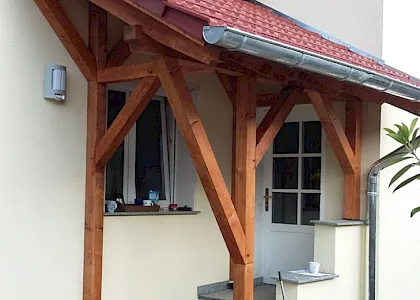Carports, Terrassen und Eingangsbereiche